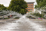 Juli 2013: Springbrunnen am Neuen Rathaus, Hiroshimaplatz